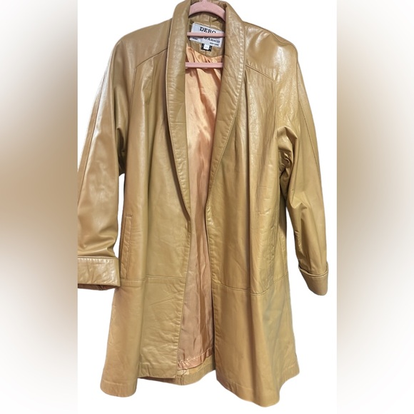 VINTAGE LEATHER COAT - Picture 1 of 8